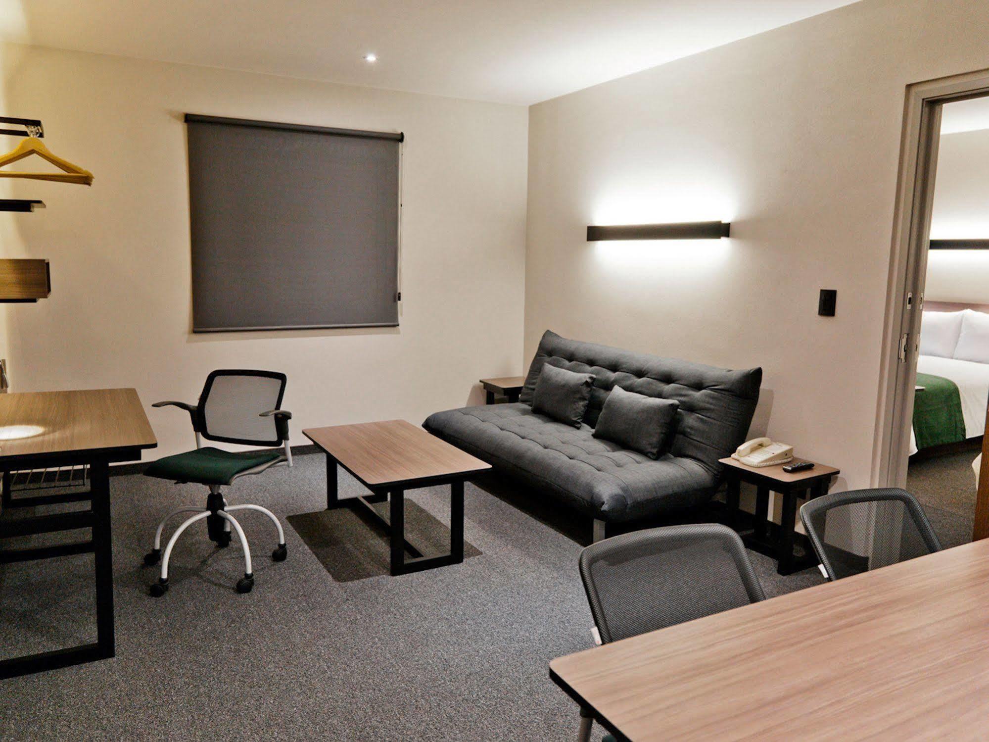 City Suites Puebla Finsa Dış mekan fotoğraf